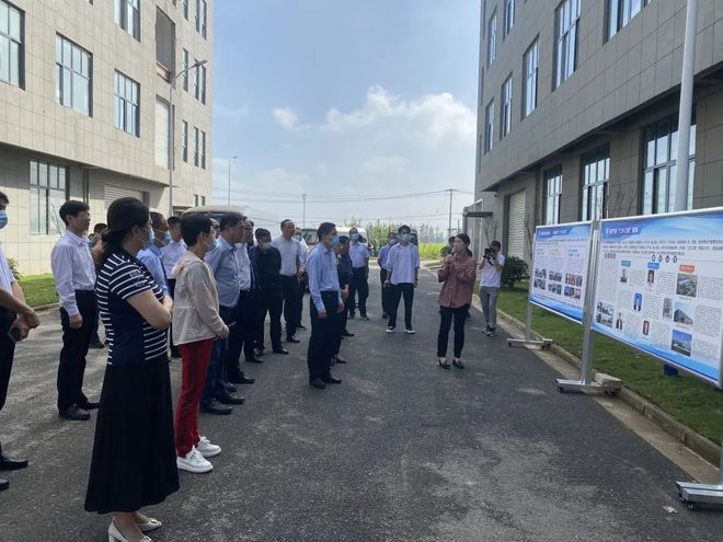 凝聚智慧力量 服務(wù)鄉(xiāng)村振興——徐州市委統(tǒng)戰(zhàn)部深入調(diào)研民建會員企業(yè)，共繪“三鄉(xiāng)工程”新畫卷